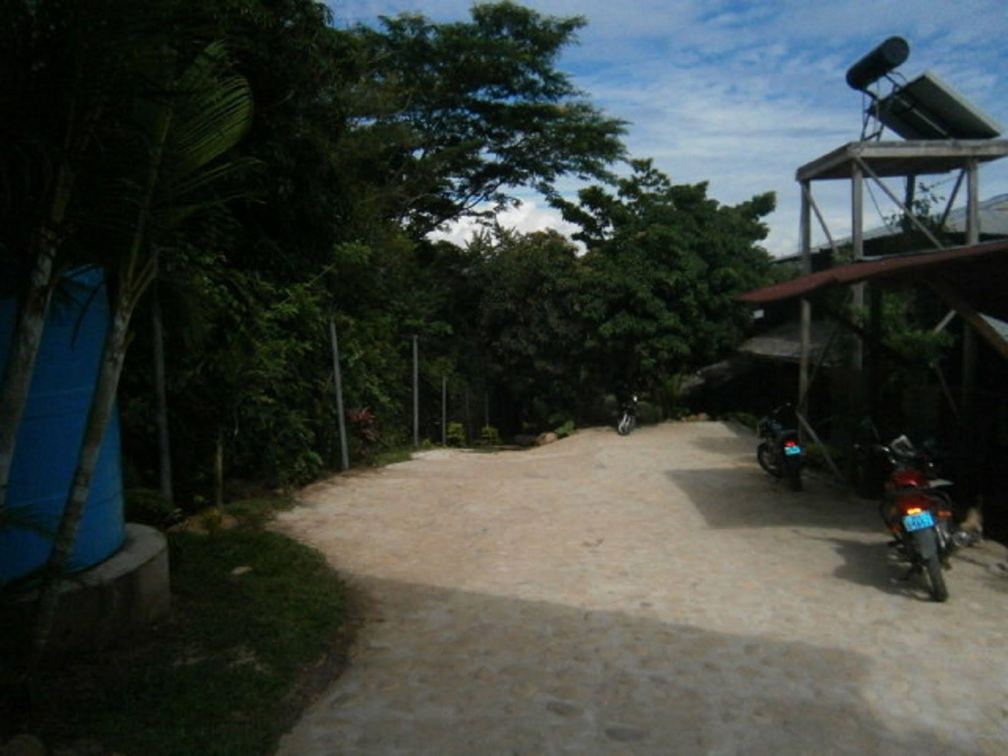 Madera Labrada Lodge Morales Exterior photo