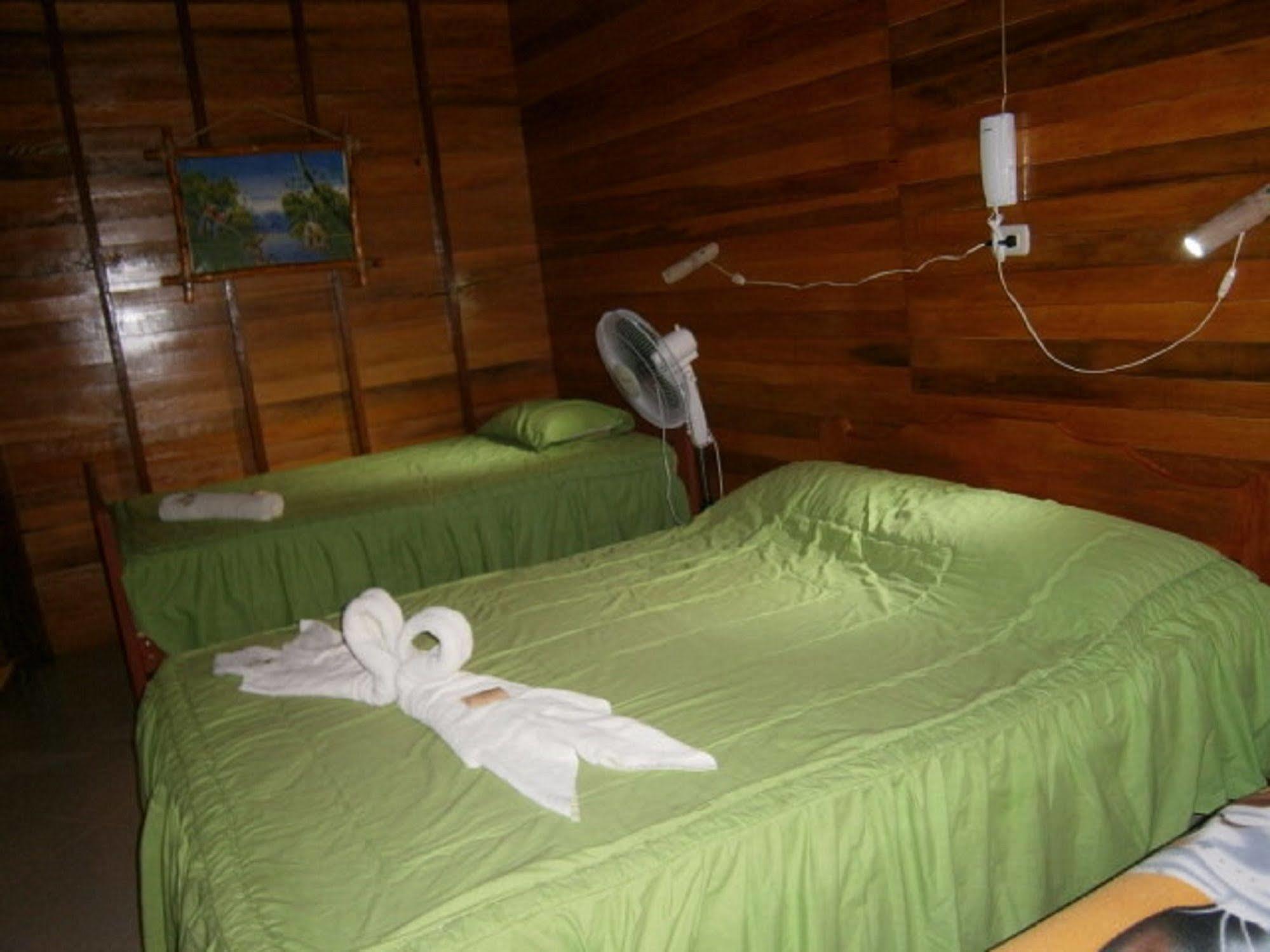 Madera Labrada Lodge Morales Exterior photo