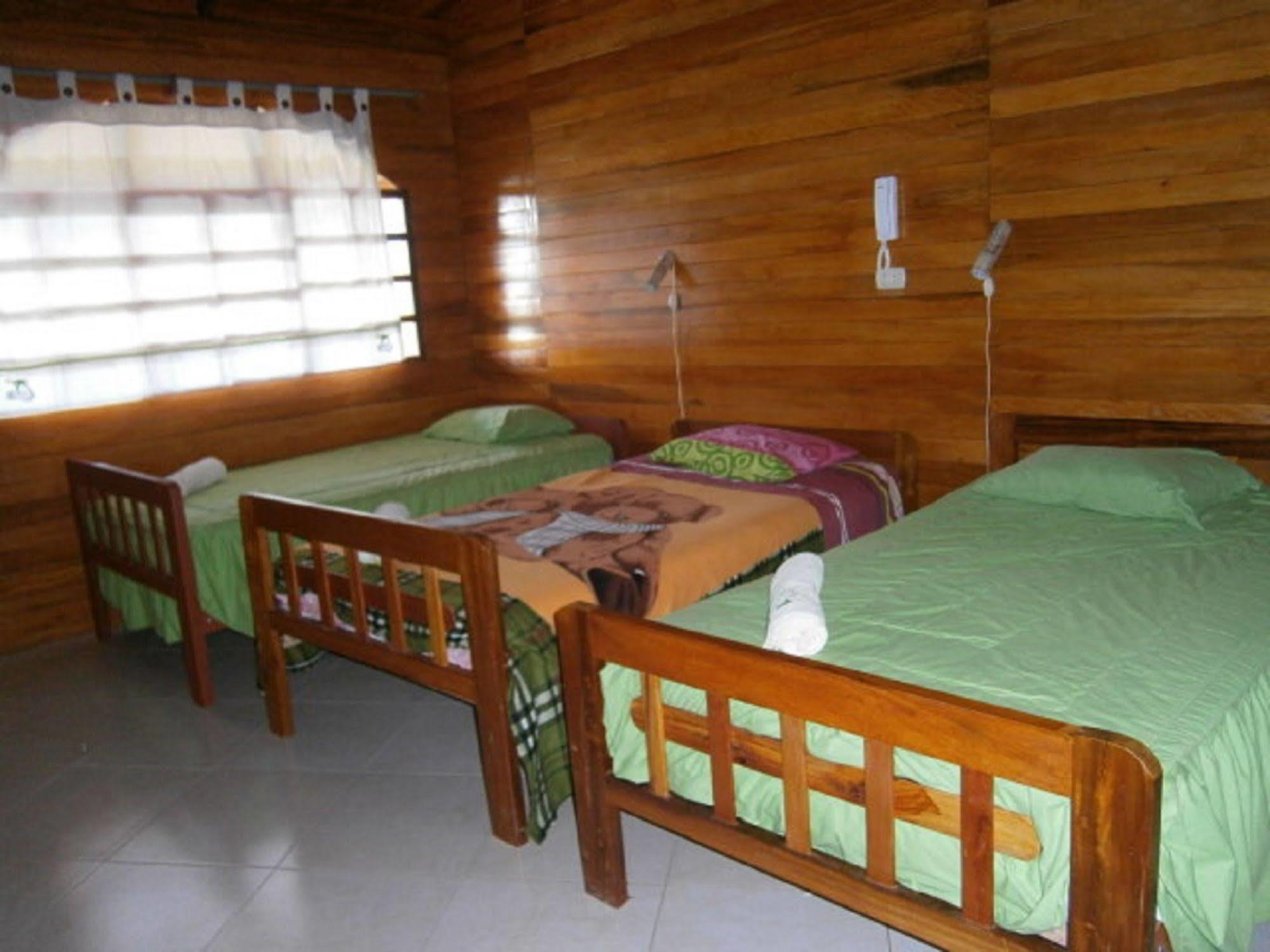 Madera Labrada Lodge Morales Exterior photo
